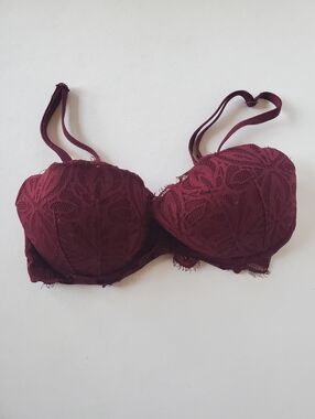 Victoria's Secret PINK Maroon Lace Bra